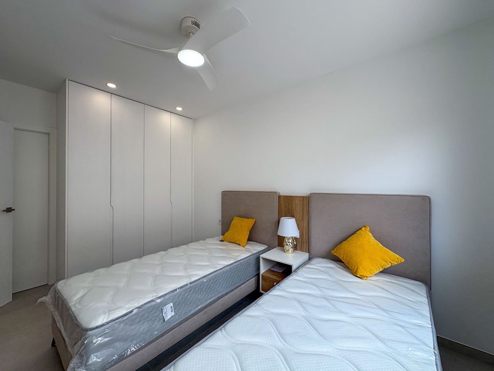 Chalet de 3 habitaciones en Pilar de la Horadada en venta con piscina garaje - 539.000 € (Ref: 9533164)