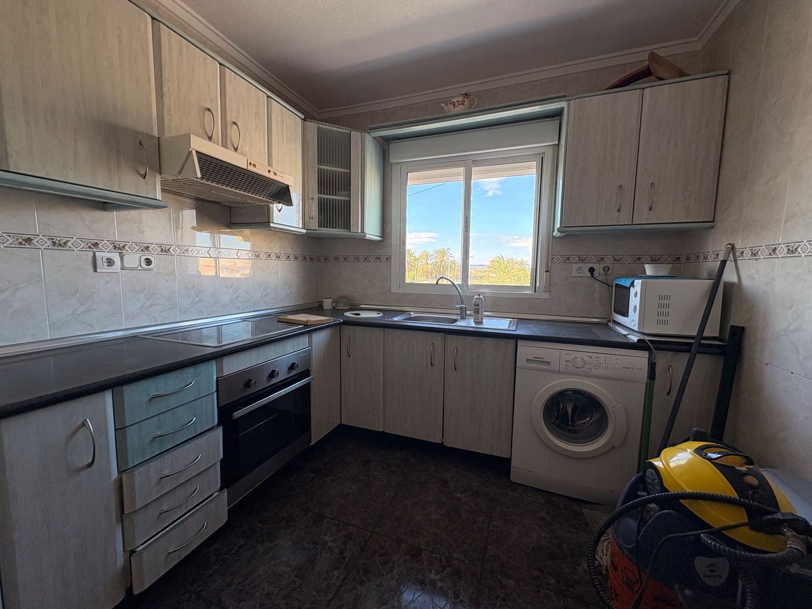 2 makuuhuone Asunto vuokrattavana paikassa Torrevieja - 850 € (Ref: 9535499)