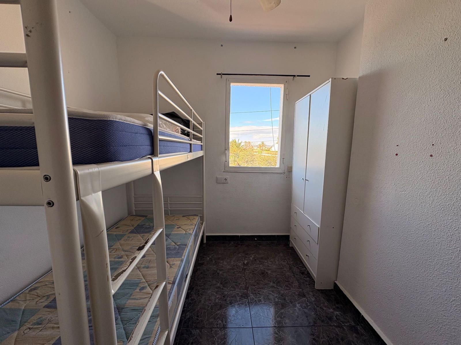 2 makuuhuone Asunto vuokrattavana paikassa Torrevieja - 850 € (Ref: 9535499)