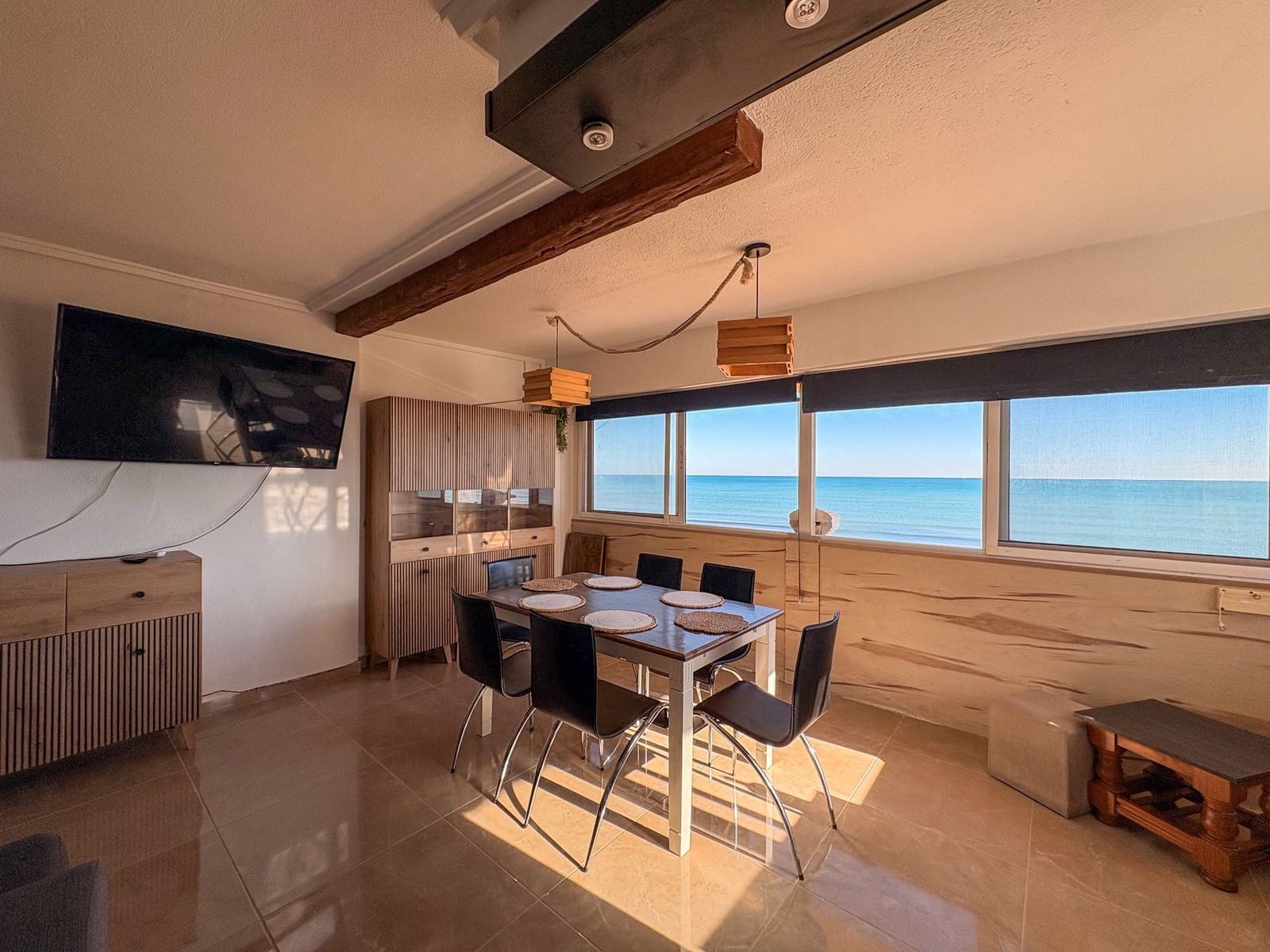 3 Zimmer Wohnung zu vermieten in Torrevieja mit Garage - 1.450 € (Ref: 9535501)