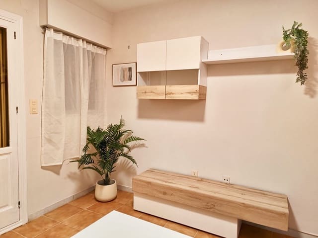 1 makuuhuone Asunto vuokrattavana paikassa Torrevieja - 675 € (Ref: 9540759)