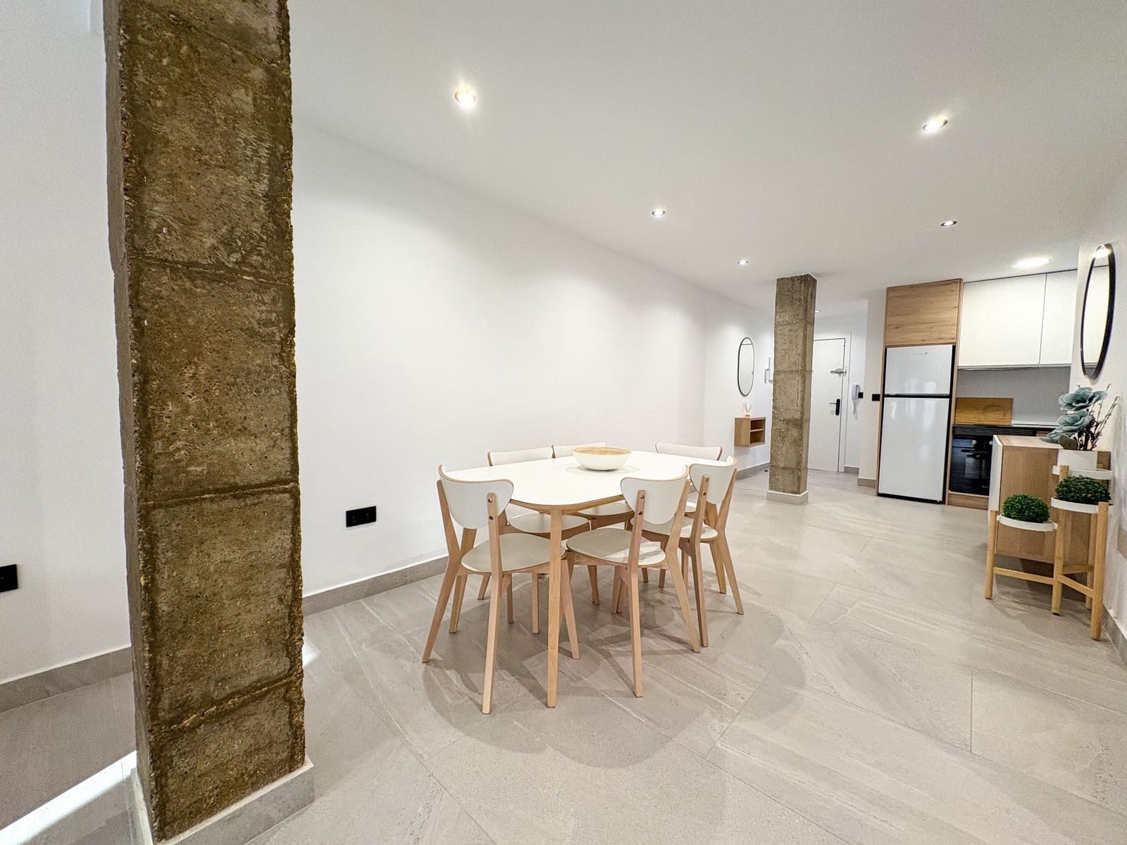 Appartement de 3 chambres à louer à Torrevieja - 1 100 € (Ref: 9543034)