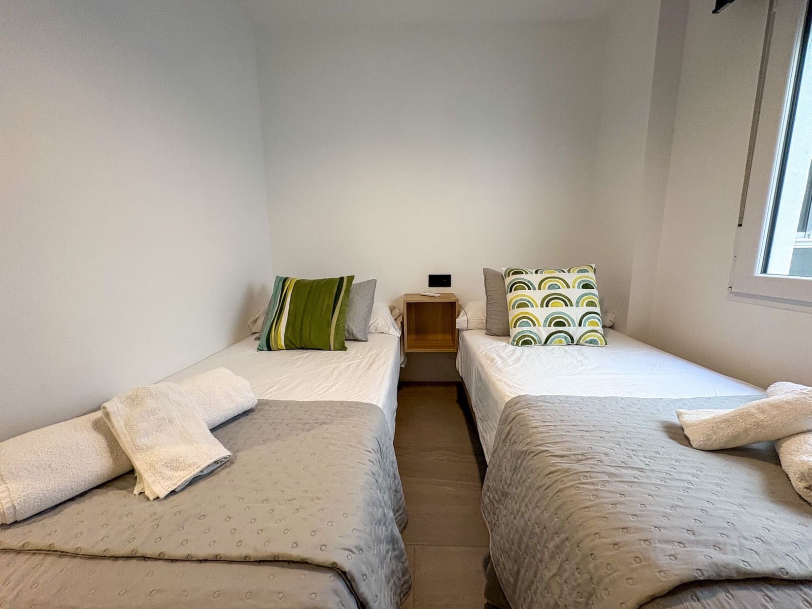 Appartement de 3 chambres à louer à Torrevieja - 1 100 € (Ref: 9543034)