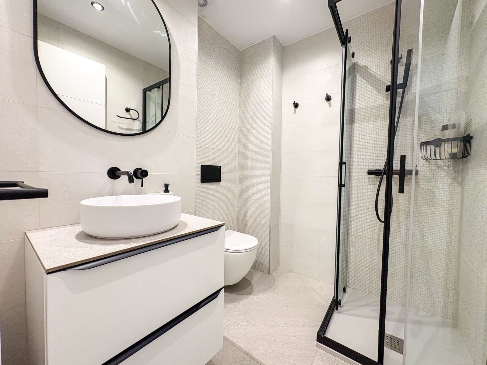 Appartement de 3 chambres à louer à Torrevieja - 1 100 € (Ref: 9543034)