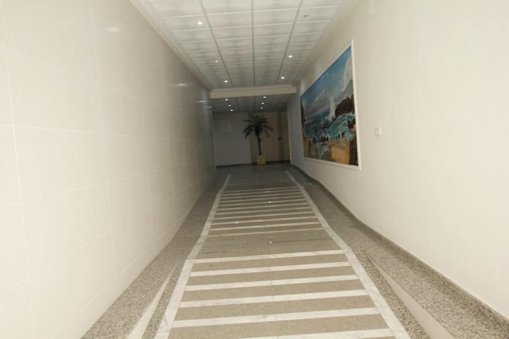 Ático de 3 habitaciones en Torrevieja en alquiler - 875 € (Ref: 9547527)