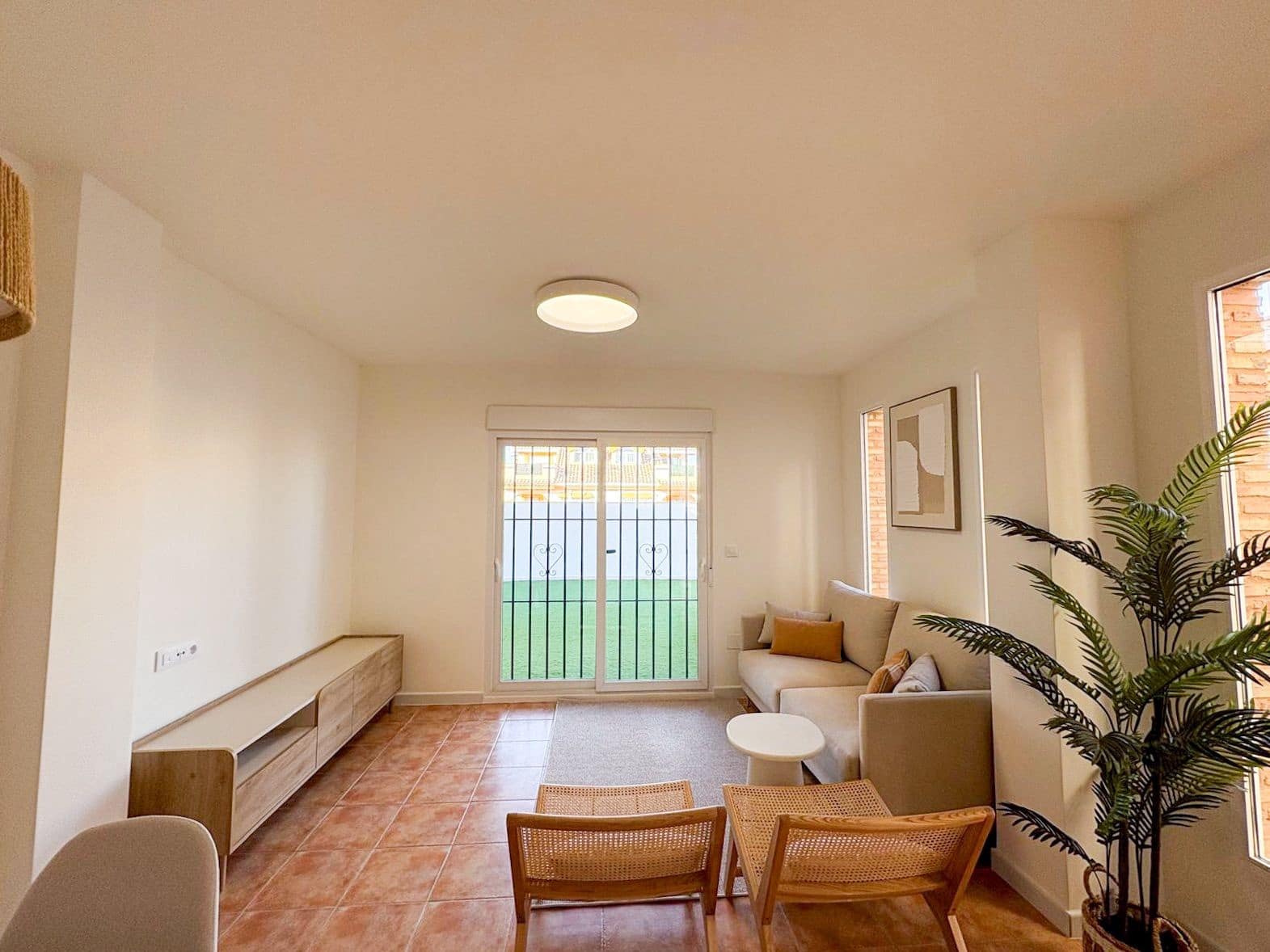 3 bedroom Villa for rent in Orihuela Costa - € 1,800 (Ref: 9560899)