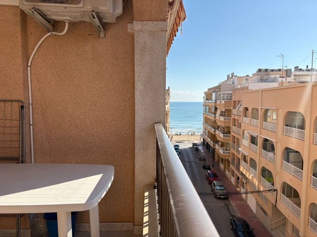 2 quarto Apartamento para arrendar em Guardamar del Segura com piscina - 700 € (Ref: 9573956)