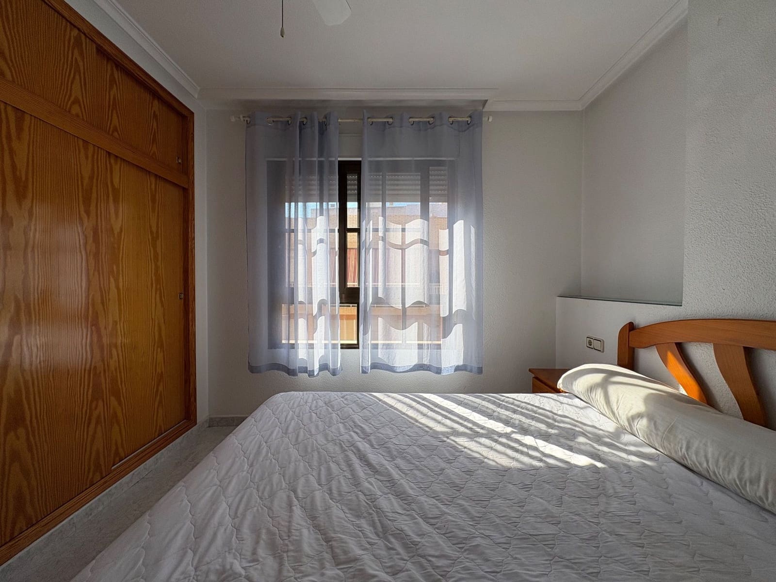 2 soveværelse Lejlighed til leje i Guardamar del Segura med swimmingpool - € 700 (Ref: 9573956)