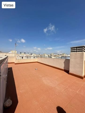 Penthouse de 2 chambres à louer à Torrevieja avec piscine - 800 € (Ref: 9581501)