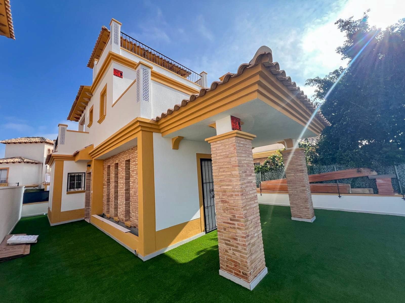 Villa/Maison de 3 chambres à louer à Orihuela Costa - 1 800 € (Ref: 9581502)