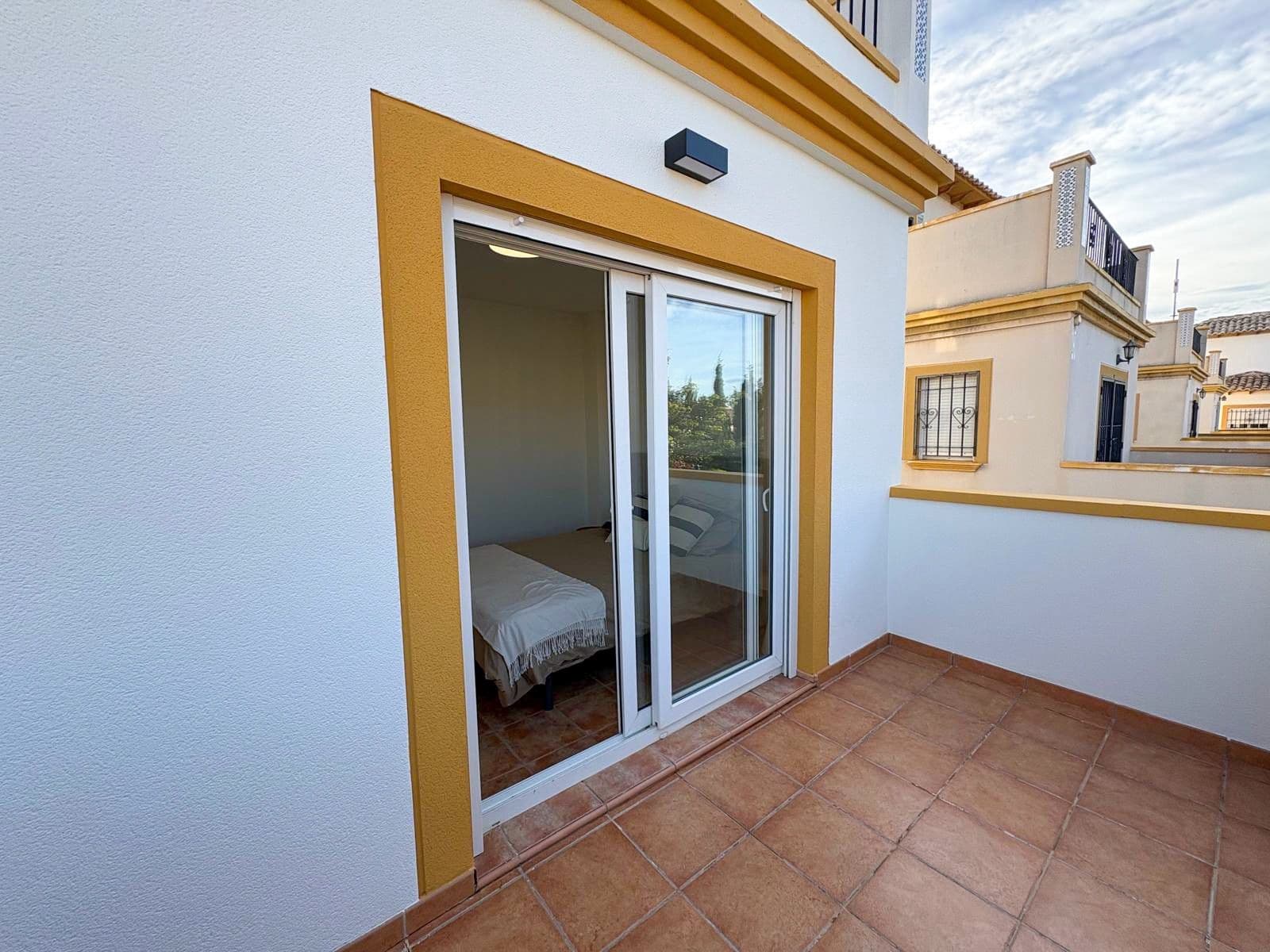 Villa/Maison de 3 chambres à louer à Orihuela Costa - 1 800 € (Ref: 9581502)