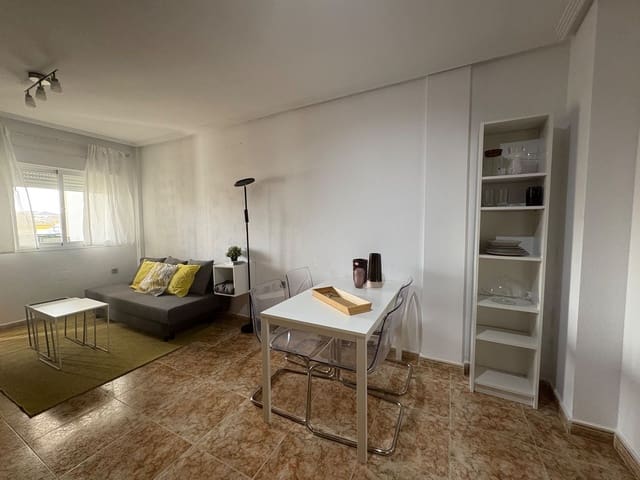 2 soverom Leilighet til leie i Orihuela Costa, Orihuela med svømmebasseng garasje - € 800 (Ref: 9581503)