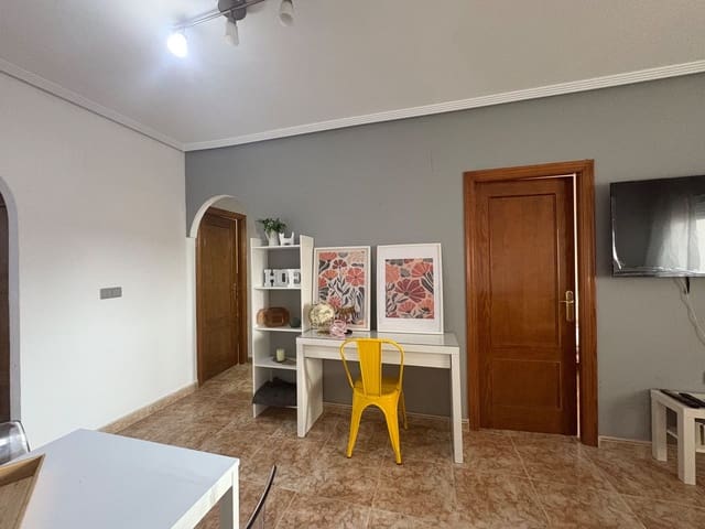 2 soverom Leilighet til leie i Orihuela Costa, Orihuela med svømmebasseng garasje - € 800 (Ref: 9581503)