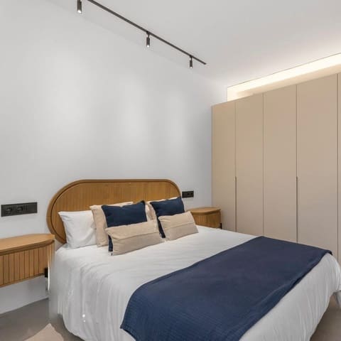 Appartement de 1 chambre à louer à Torrevieja - 850 € (Ref: 9585351)