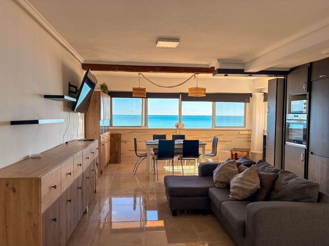 3 quarto Apartamento para arrendar em Torrevieja com garagem - 1 450 € (Ref: 9594620)