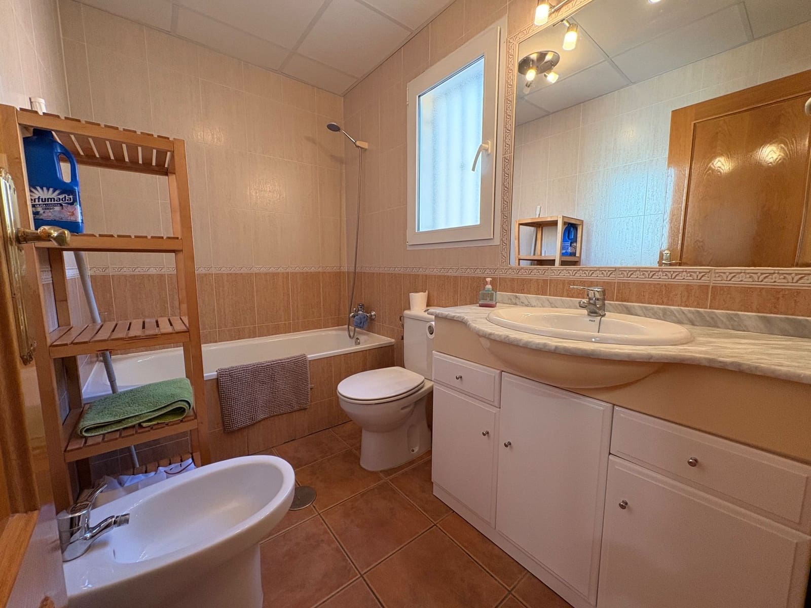 4 bedroom Semi-detached Villa for rent in Pilar de la Horadada - € 1,250 (Ref: 9598654)