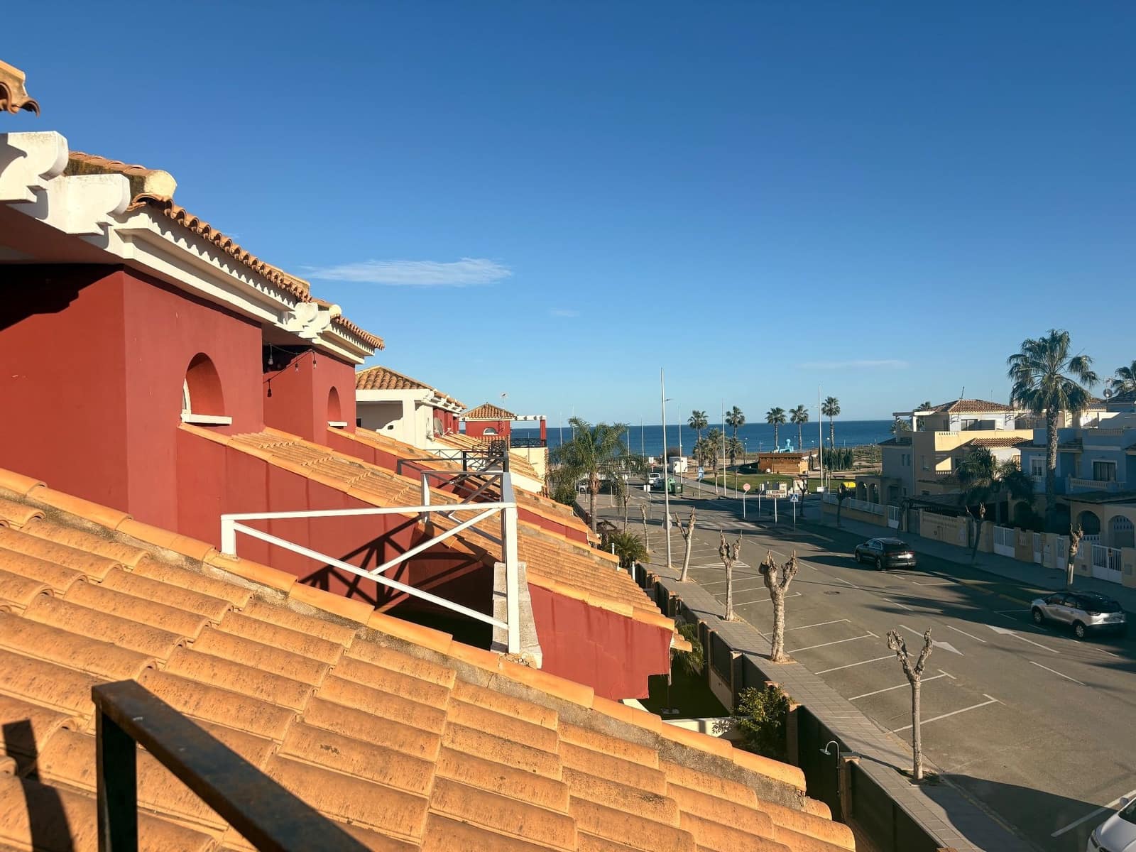 4 bedroom Semi-detached Villa for rent in Pilar de la Horadada - € 1,250 (Ref: 9598654)