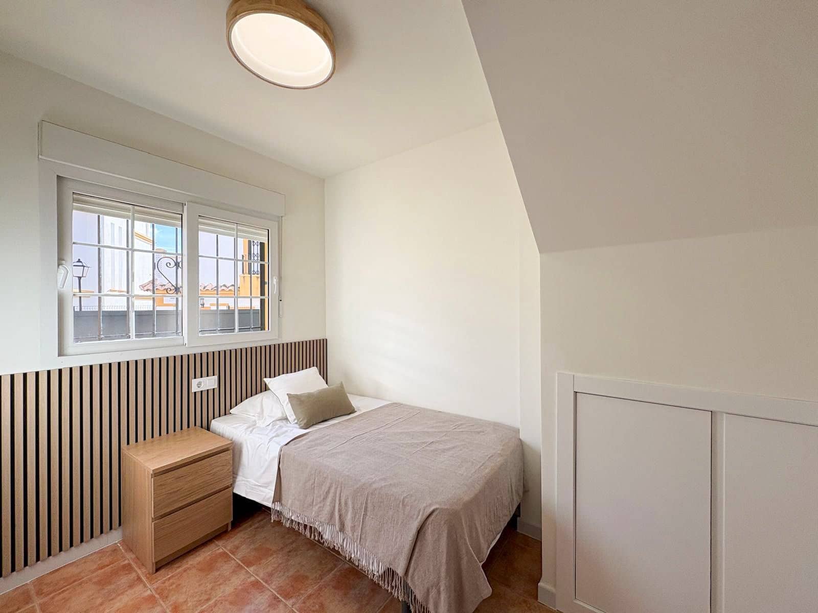 3 sypialnia Willa do wynajęcia w Orihuela Costa - 1 800 € (Ref: 9614677)