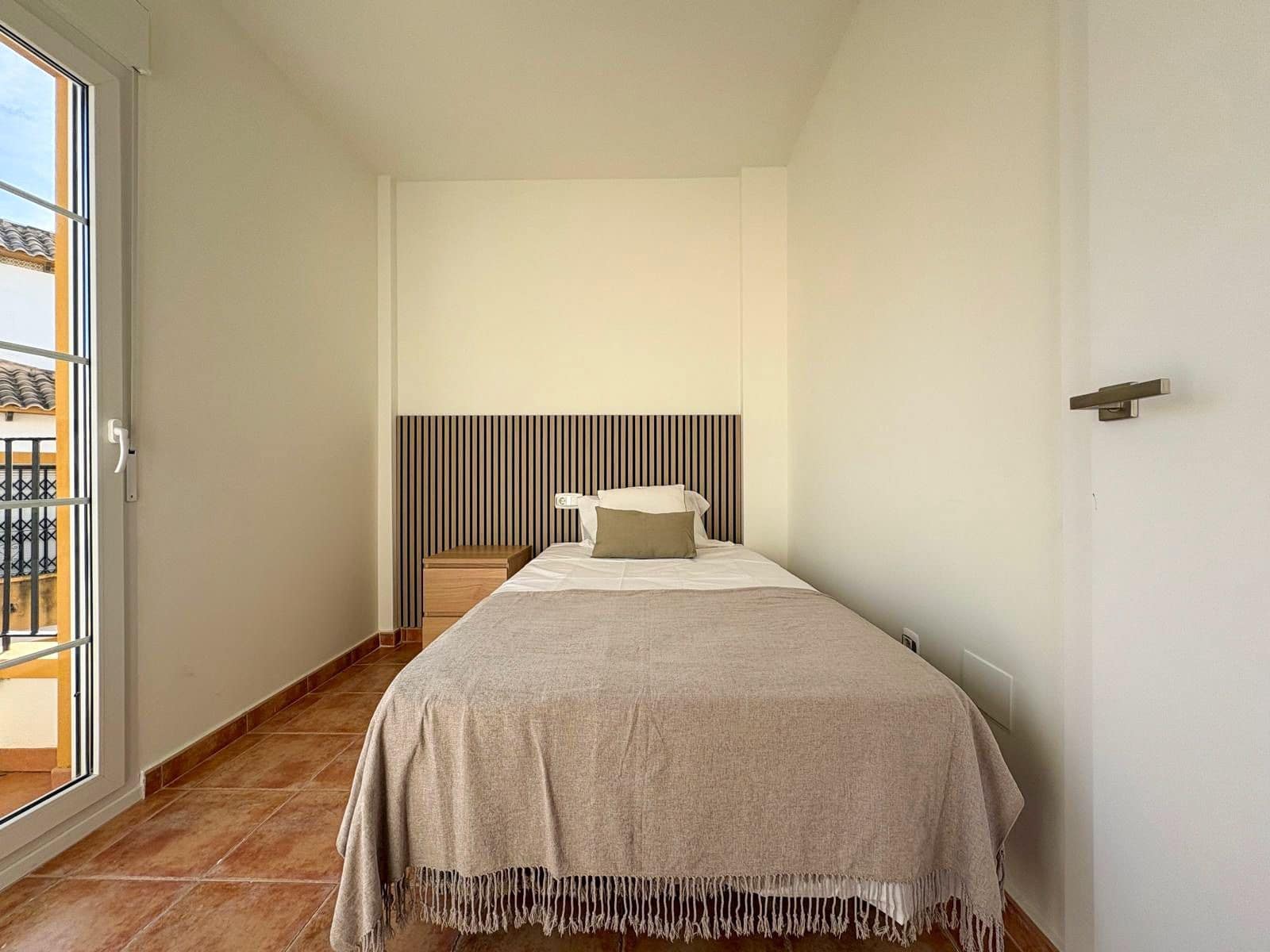 3 sypialnia Willa do wynajęcia w Orihuela Costa - 1 800 € (Ref: 9614677)