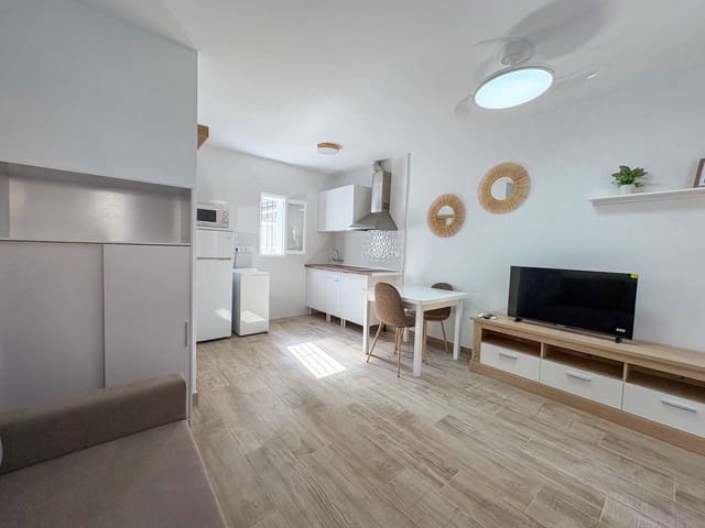 Yksiö vuokrattavana paikassa Pilar de la Horadada - 550 € (Ref: 9618908)