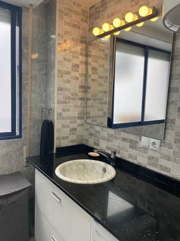 2 sovrum Lägenhet att hyra i Torrevieja med pool - 750 € (Ref: 9627171)