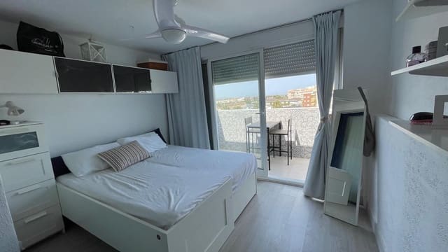 2 sovrum Lägenhet att hyra i Torrevieja med pool - 750 € (Ref: 9627171)