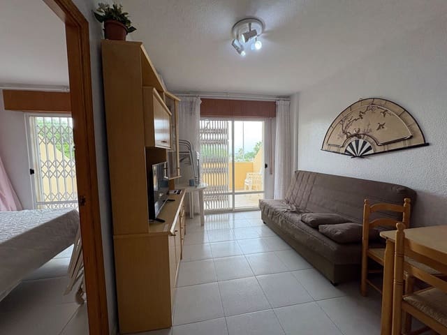 1 makuuhuone Asunto vuokrattavana paikassa Mil Palmeras, Pilar de la Horadada mukana 
autotalli - 650 € (Ref: 9633830)