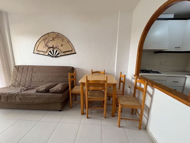 1 makuuhuone Asunto vuokrattavana paikassa Mil Palmeras, Pilar de la Horadada mukana 
autotalli - 650 € (Ref: 9633830)