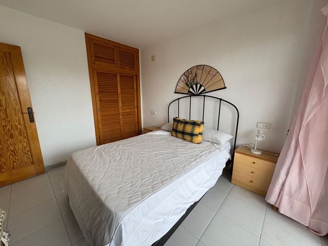 1 makuuhuone Asunto vuokrattavana paikassa Mil Palmeras, Pilar de la Horadada mukana 
autotalli - 650 € (Ref: 9633830)