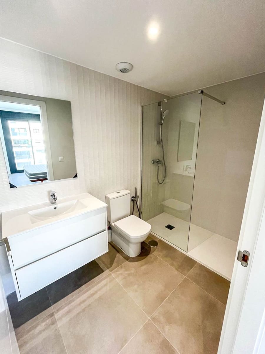 3 soverom Leilighet til leie i Dehesa de Campoamor med svømmebasseng garasje - € 1 800 (Ref: 9636414)