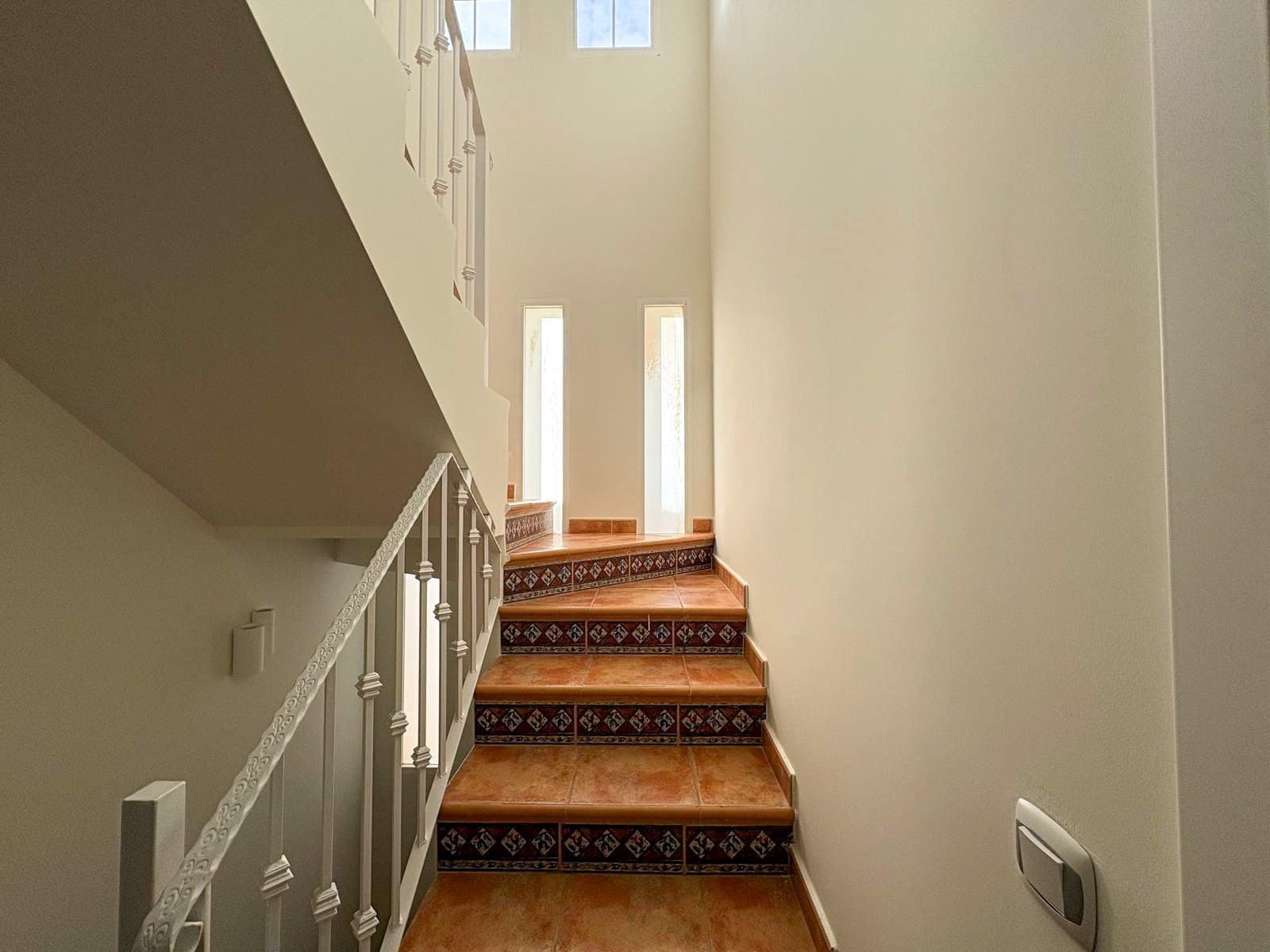 Villa/Maison de 3 chambres à louer à Orihuela Costa - 1 700 € (Ref: 9643729)