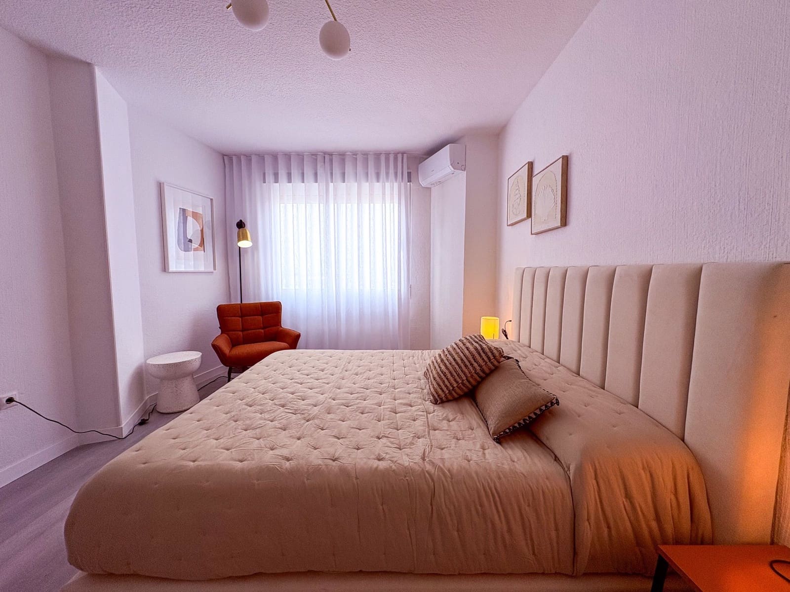 Appartement de 3 chambres à louer à Torrevieja - 1 700 € (Ref: 9647669)