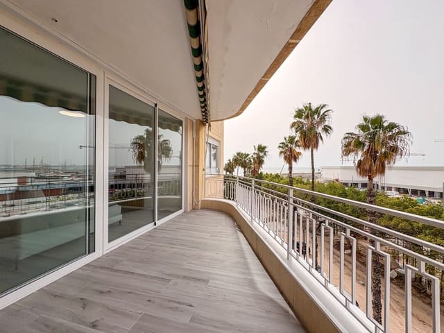 Appartement de 3 chambres à louer à Torrevieja - 1 700 € (Ref: 9647669)