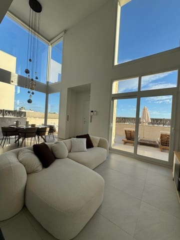 3 Zimmer Villa zu vermieten in Ciudad Quesada, Rojales mit Pool Garage - 2.400 € (Ref: 9658294)