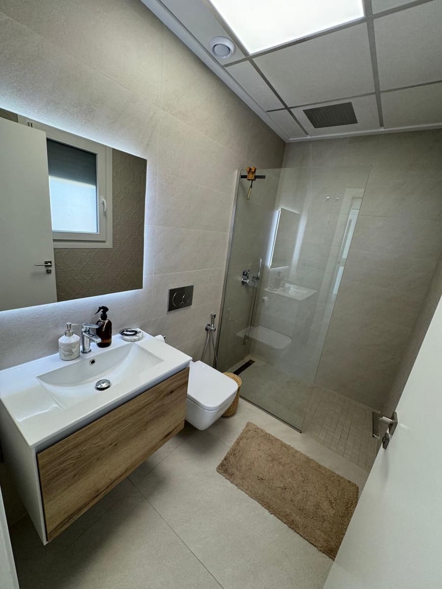 3 Zimmer Villa zu vermieten in Ciudad Quesada mit Pool Garage - 2.400 € (Ref: 9658294)