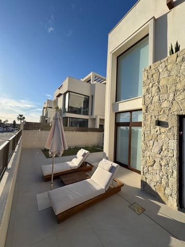 3 Zimmer Villa zu vermieten in Ciudad Quesada, Rojales mit Pool Garage - 2.400 € (Ref: 9658294)