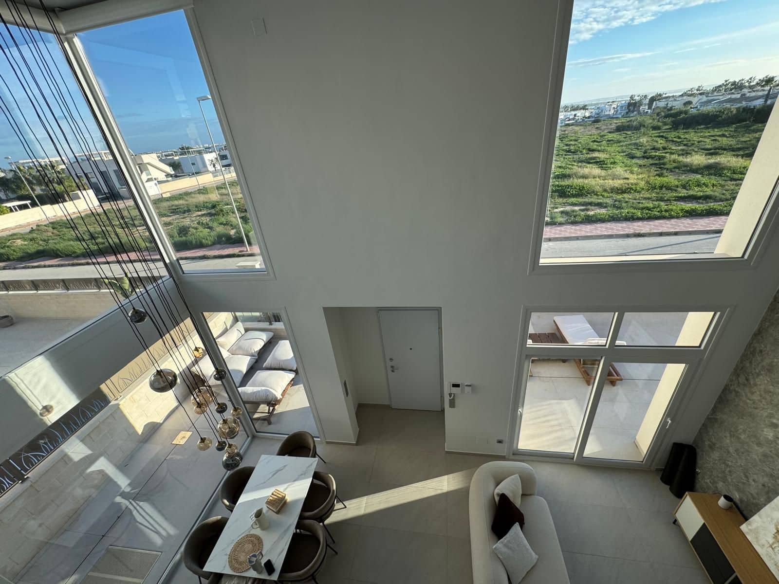 3 Zimmer Villa zu vermieten in Ciudad Quesada mit Pool Garage - 2.400 € (Ref: 9658294)