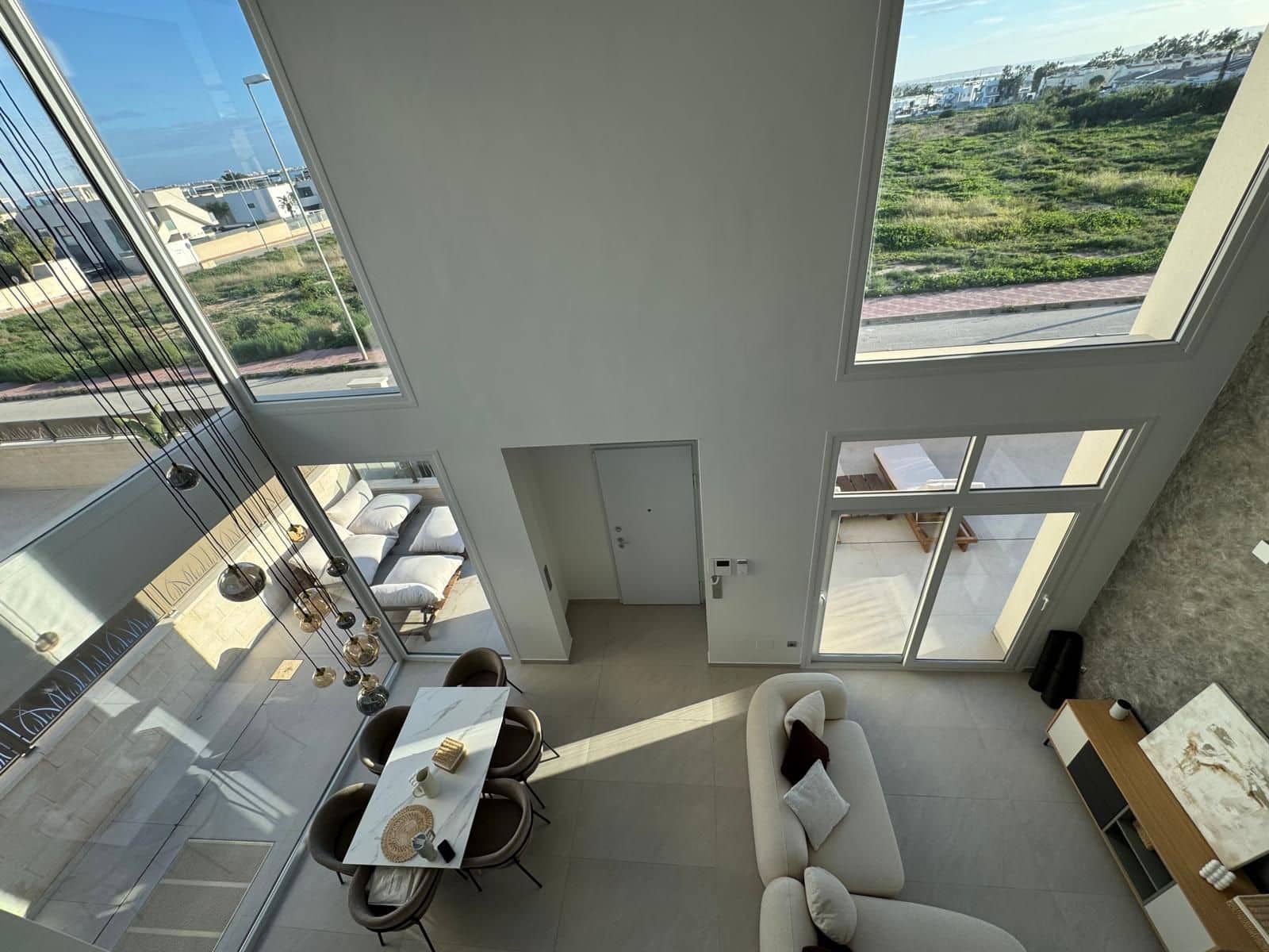 3 Zimmer Villa zu vermieten in Ciudad Quesada mit Pool Garage - 2.400 € (Ref: 9658294)