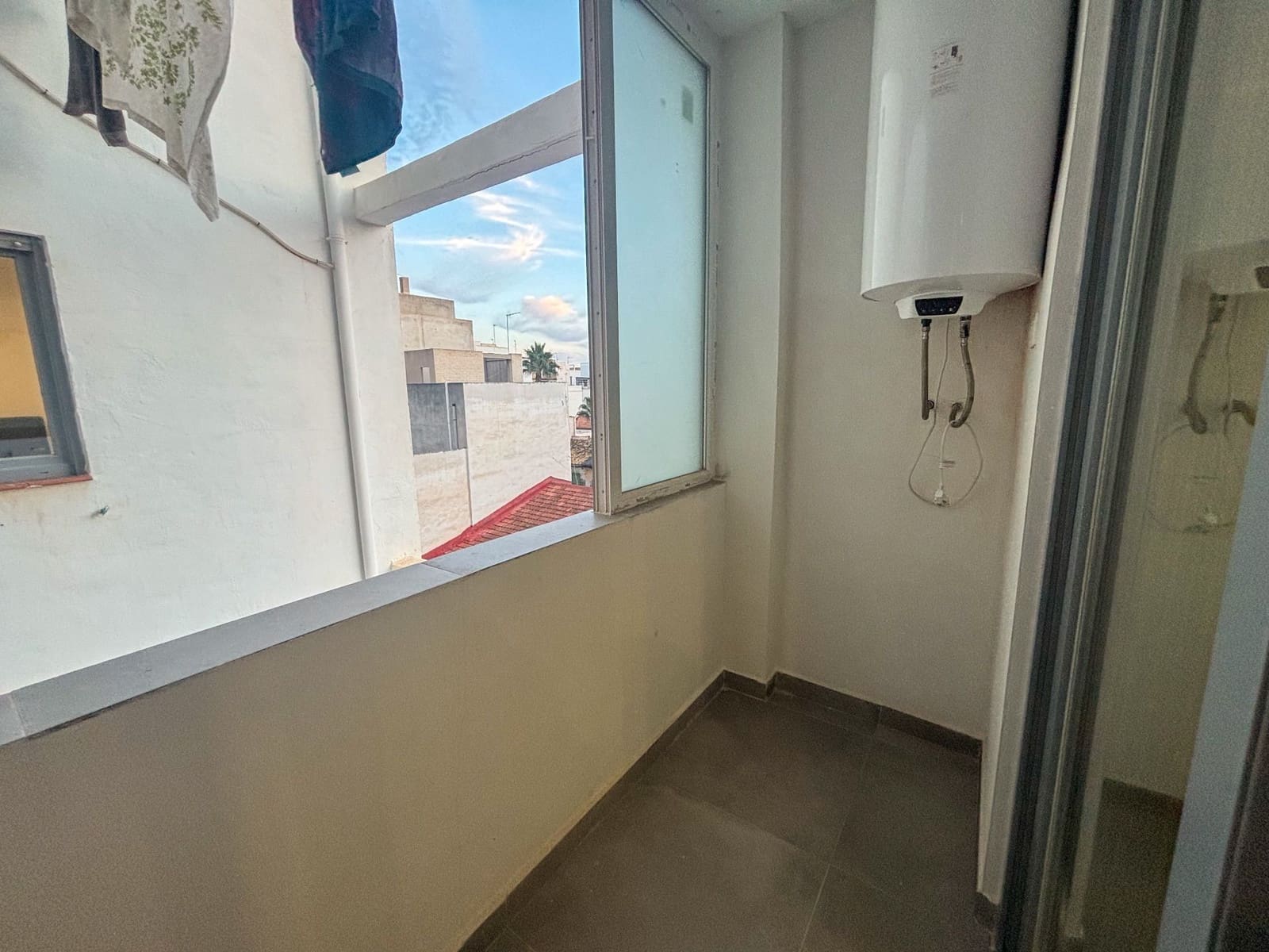 Appartement de 3 chambres à louer à Torrevieja - 1 150 € (Ref: 9665886)