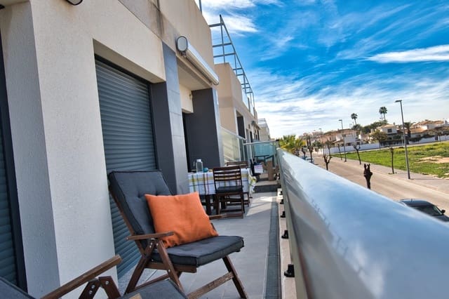 2 slaapkamer Penthouse te koop in Pilar de la Horadada met zwembad garage - € 315.000 (Ref: 9665887)