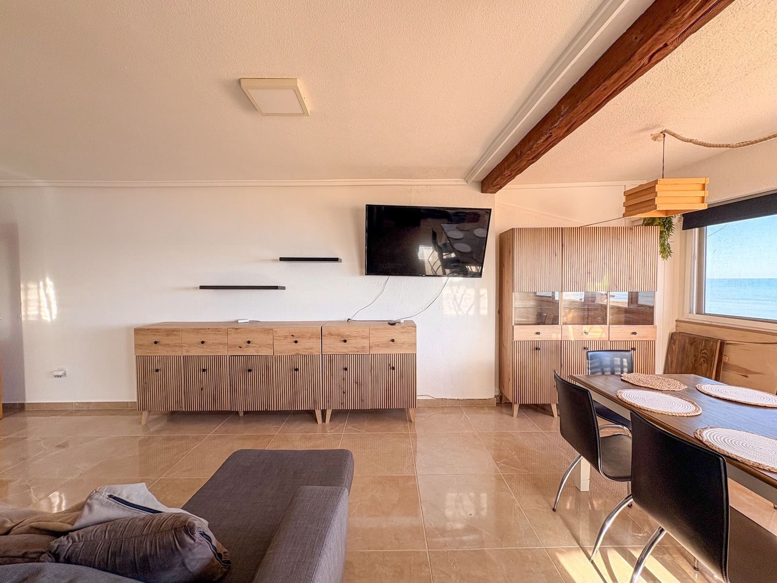 3 camera da letto Appartamento da affittare in Torrevieja con garage - 1.250 € (Rif: 9669910)