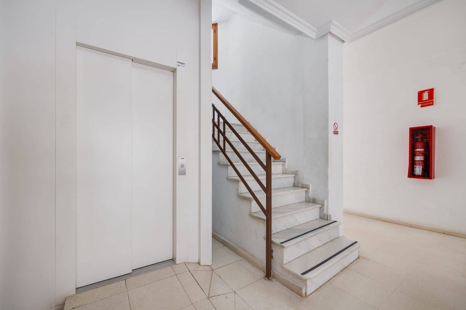 1 Zimmer Wohnung zu vermieten in Torrevieja mit Pool - 750 € (Ref: 9669912)