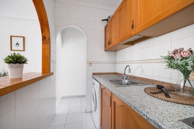 1 Zimmer Wohnung zu vermieten in Torrevieja mit Pool - 750 € (Ref: 9669912)