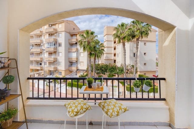 1 Zimmer Wohnung zu vermieten in Torrevieja mit Pool - 750 € (Ref: 9669912)