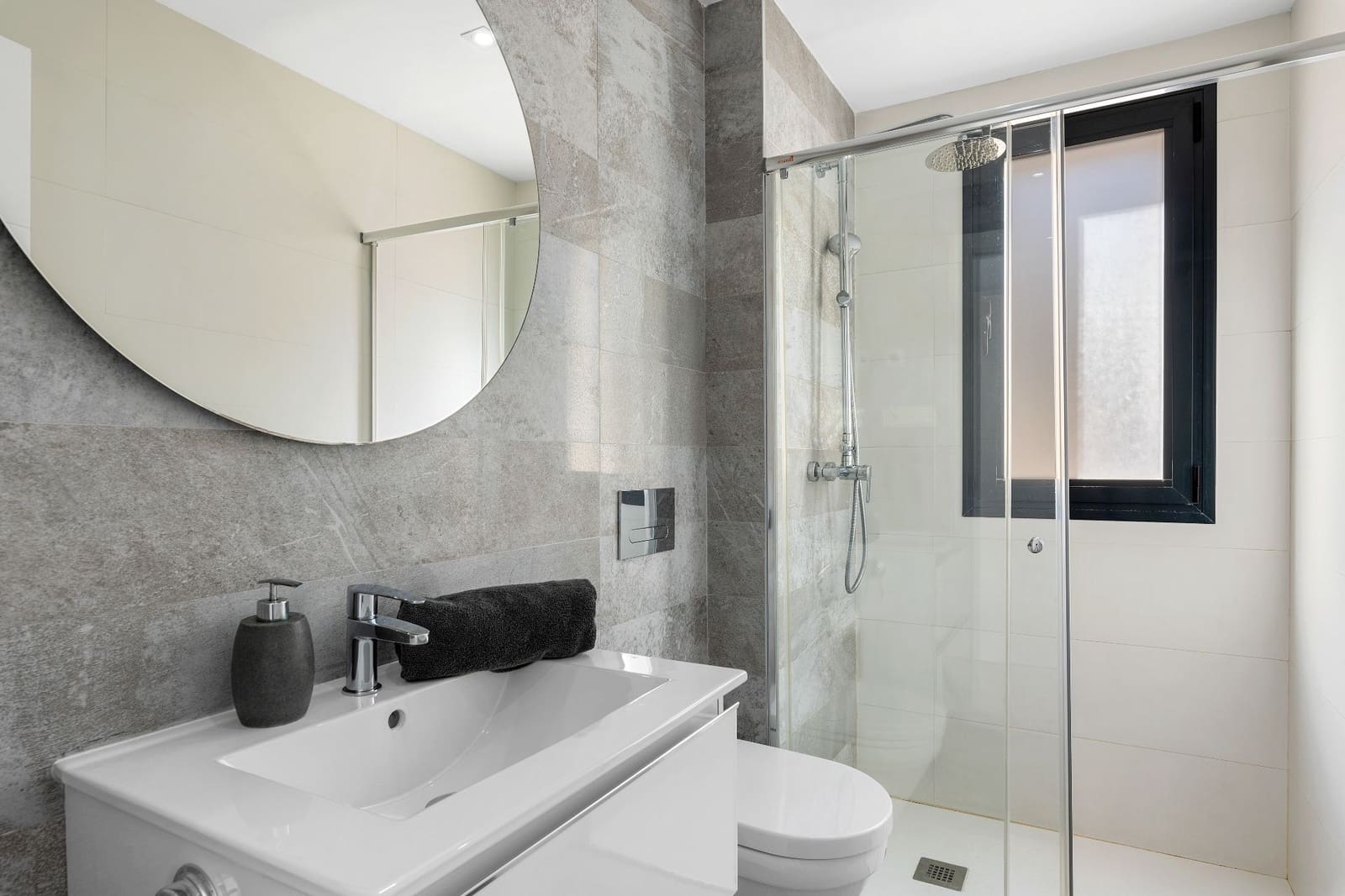 3 sovrum Villa att hyra i Orihuela Costa med pool garage - 3 500 € (Ref: 9669913)