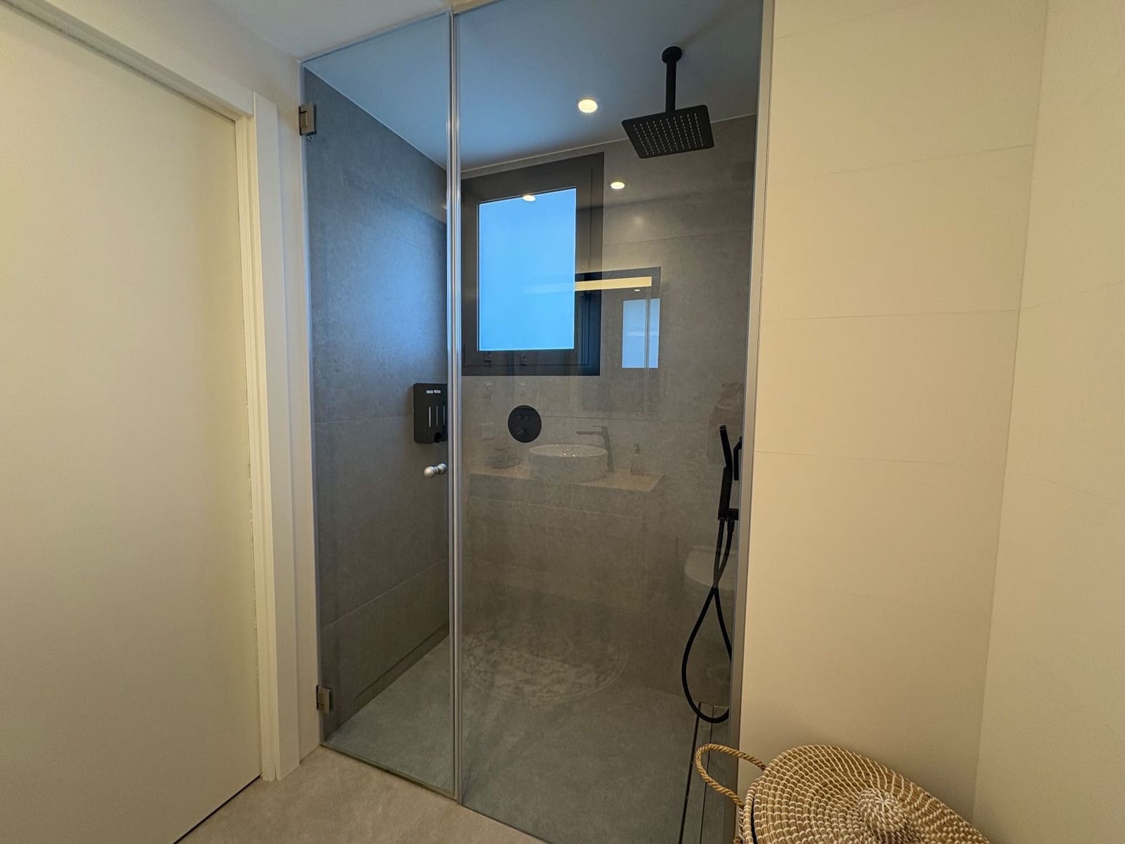 2 bedroom Flat for sale in Orihuela Costa with pool garage - € 379,900 (Ref: 9673781)