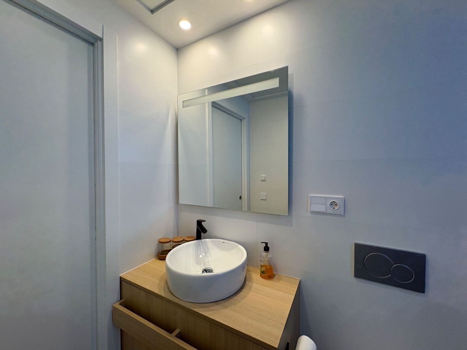 2 bedroom Flat for sale in Orihuela Costa with pool garage - € 379,900 (Ref: 9673781)