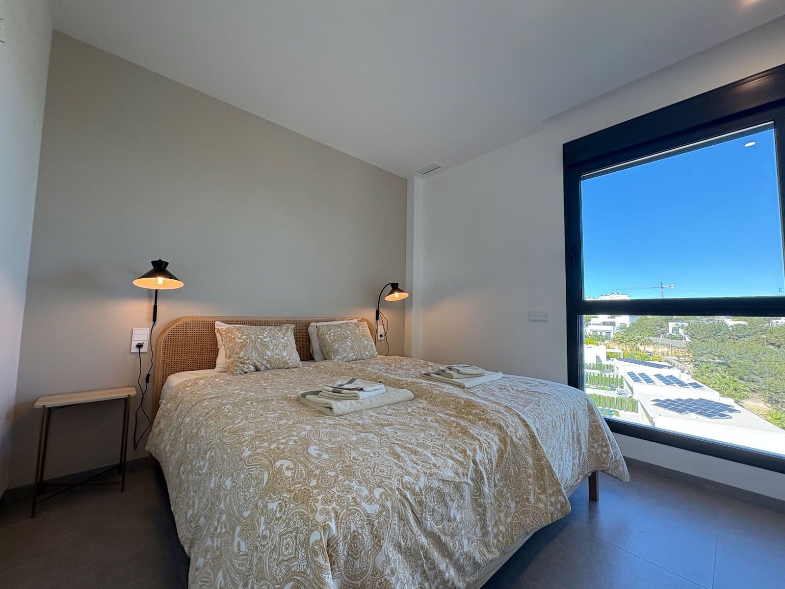 2 bedroom Flat for sale in Orihuela Costa with pool garage - € 379,900 (Ref: 9673781)