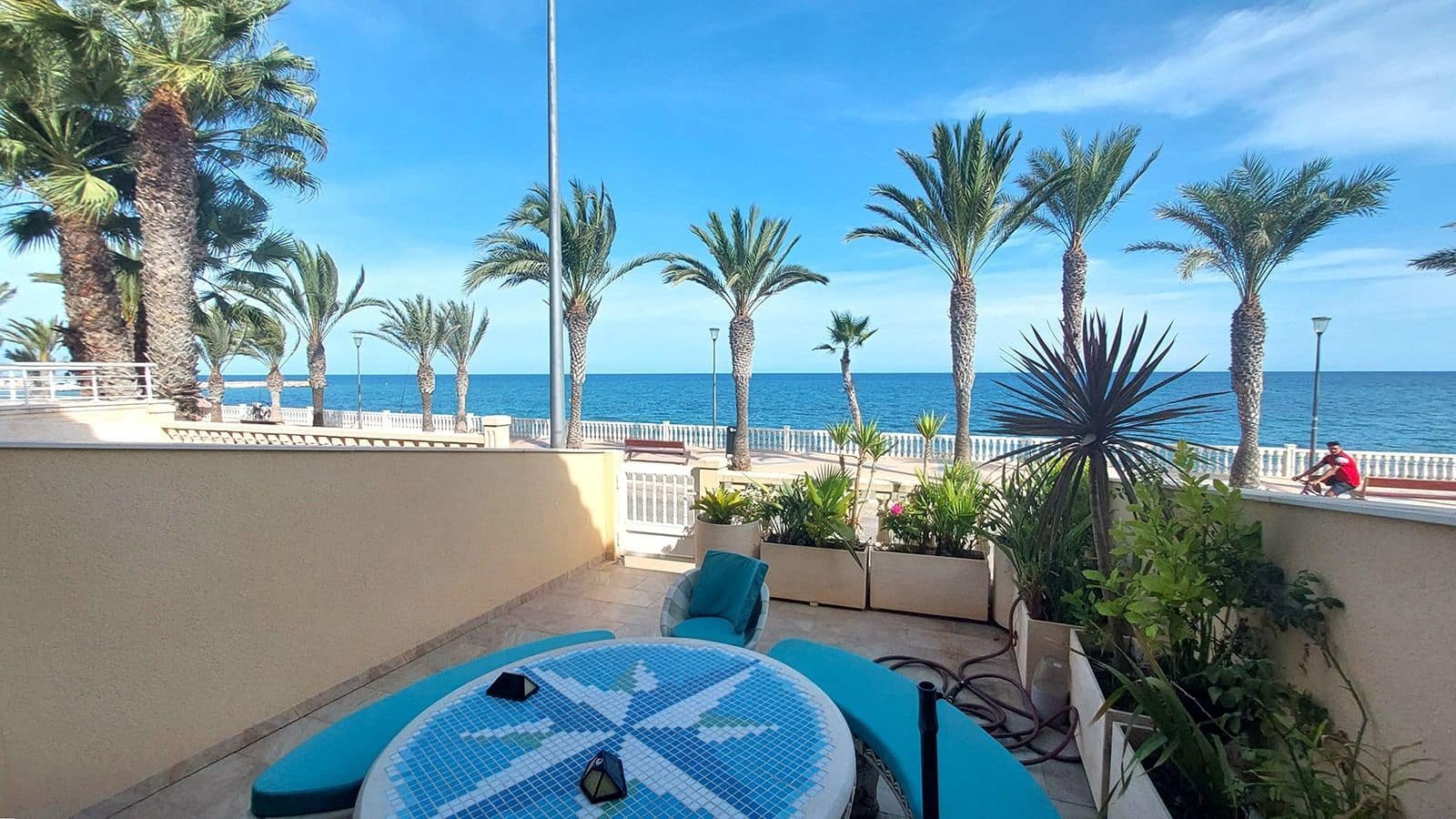 4 soveværelse Semi-Rækkehus til leje i Torre de la Horadada med garage - € 1.400 (Ref: 9676731)