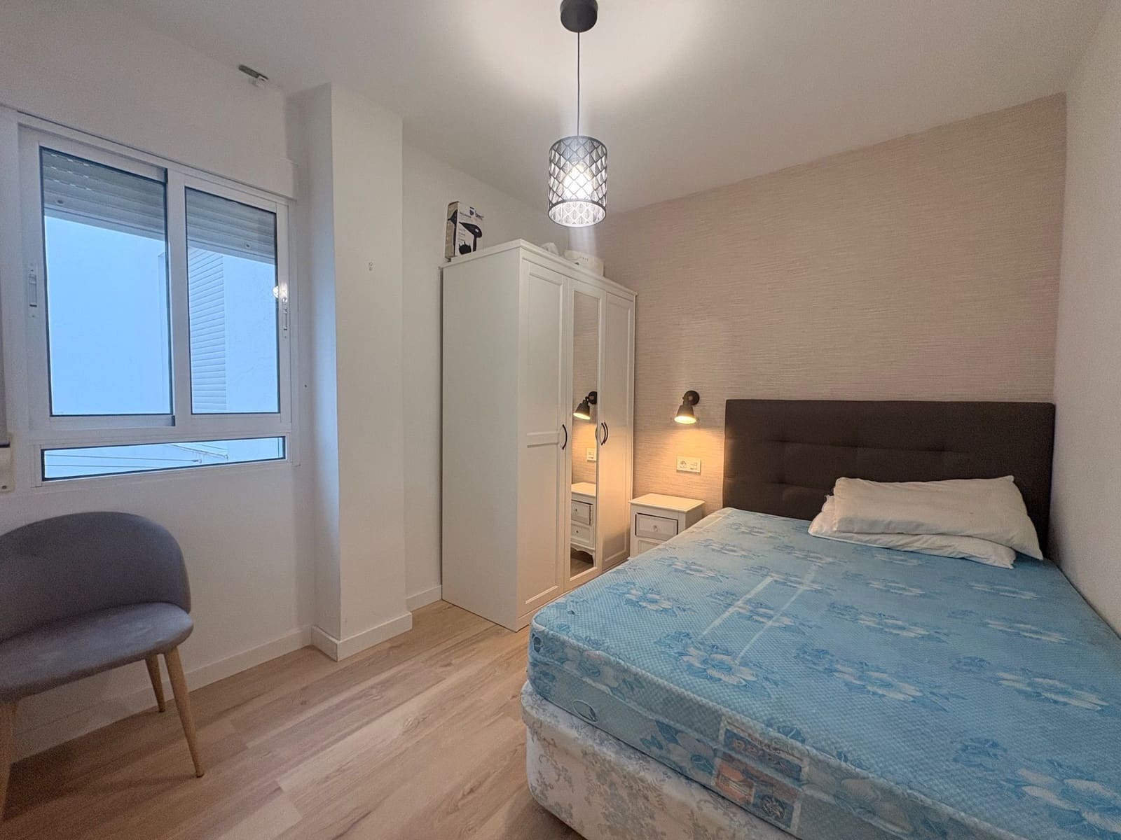 3 Zimmer Wohnung zu vermieten in Torrevieja - 1.100 € (Ref: 9694663)